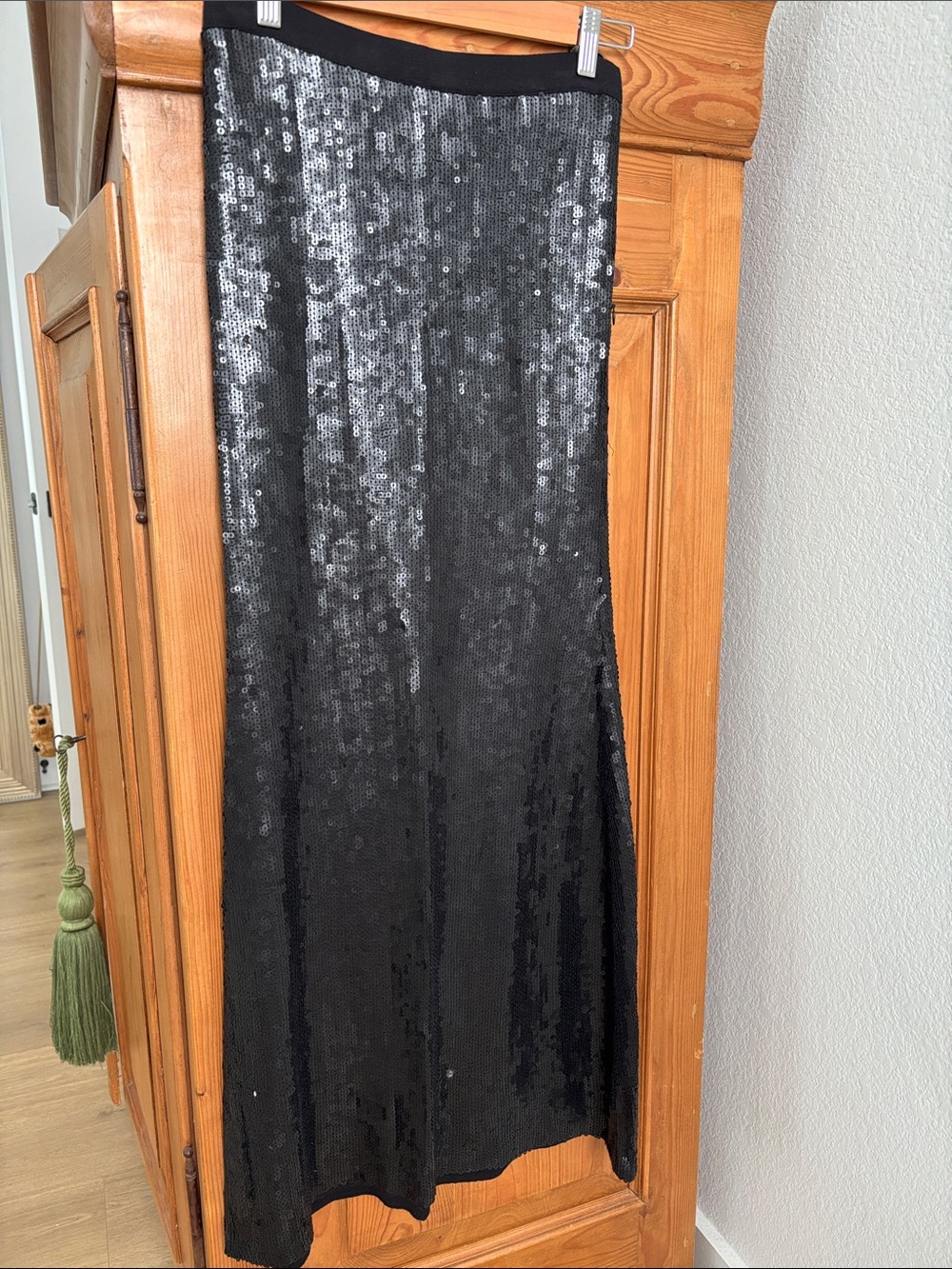 Chan Luu Matte Black Sequin Skirt S